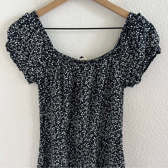 Roxy Black and White Boho Feminine Casual Dress Sweetheart Neckline Small - Picture 5 of 7